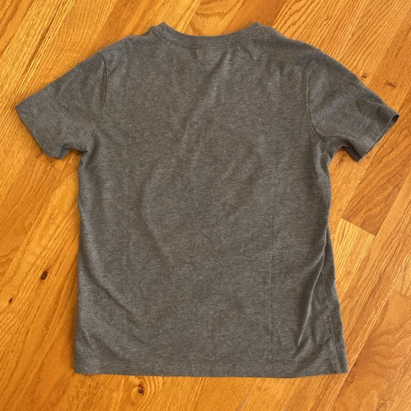 Simpson's Graphic Tee (Gray, Short Sleeve) - Picture 4 of 4